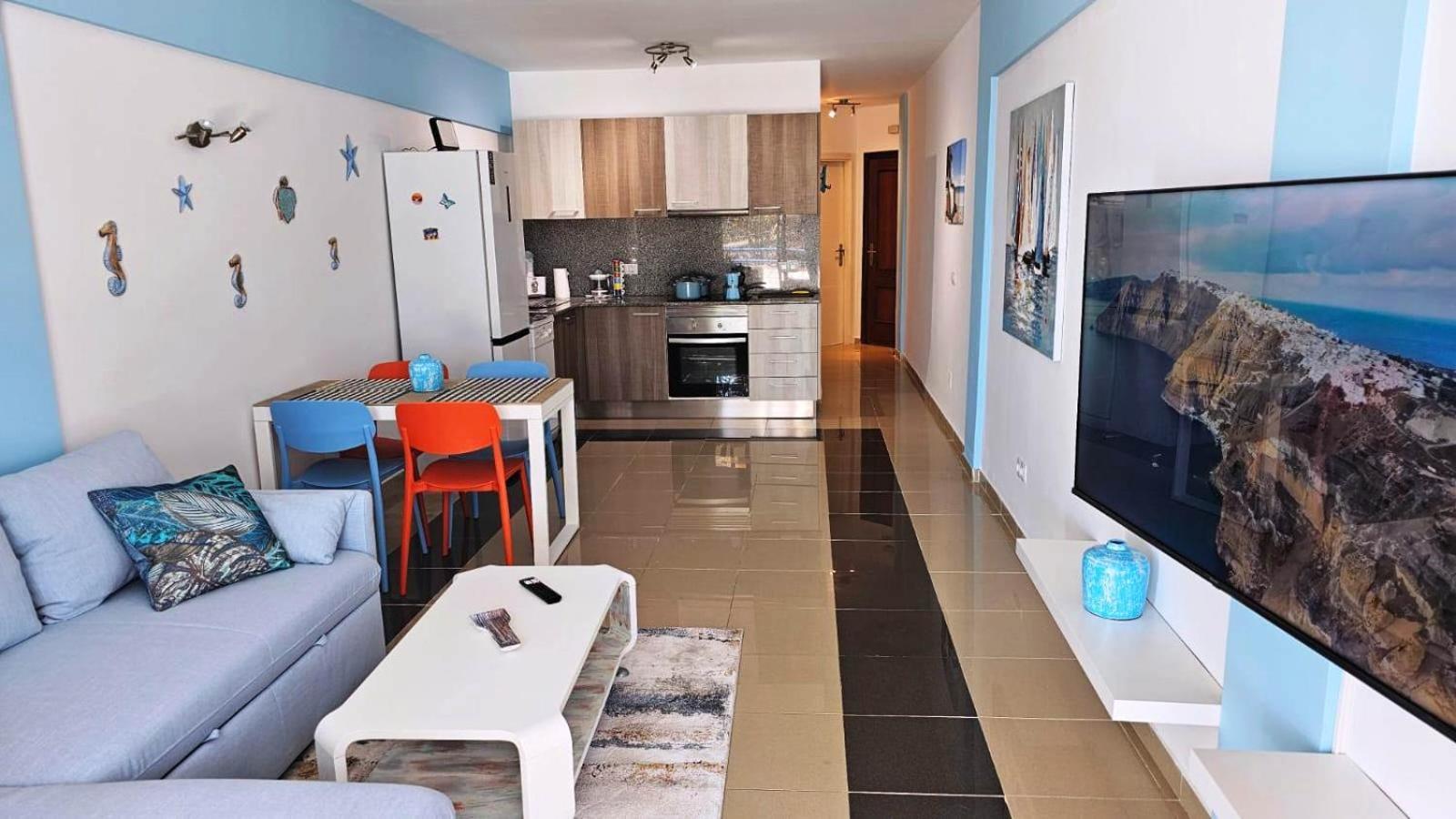 Blue Bay Paradise - Beach Front Apartment With Sea View Playa Paraiso  Exterior photo